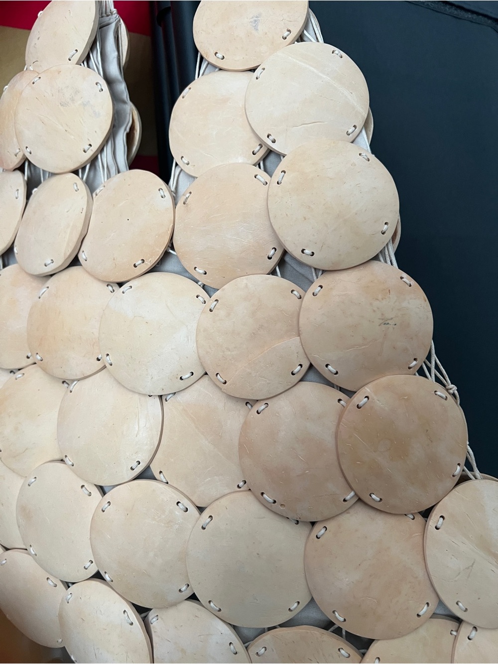COCONUTS SHELL Handcrafted Round Disc Tote Bag in Natural Tan Made in BALI - Picture 5 of 7